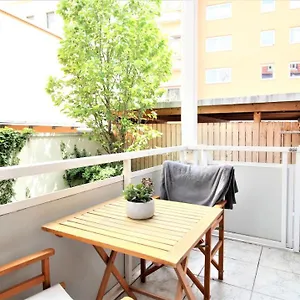 ➤private - Heart Of Downtown With Terrace Homestay Wurzburg