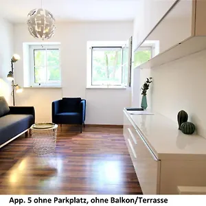 Idyllic Setting In Center - Bright & Modern Apartment Wurzburg